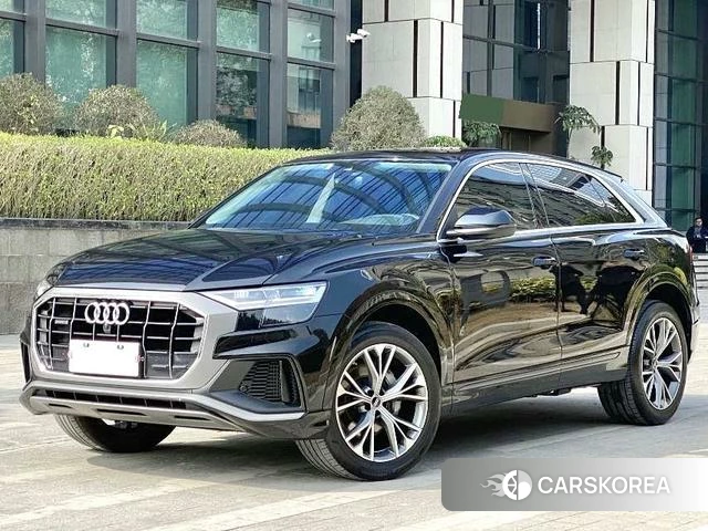 Audi Q8 2021 Черный из Китая, фото 3