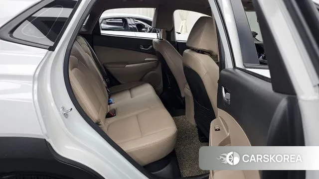 Hyundai Kona 2018 Белый из Кореи, фото 3