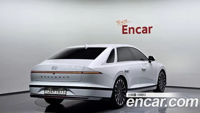 Hyundai Grandeur (GN7) id 2689058 из Кореи 3