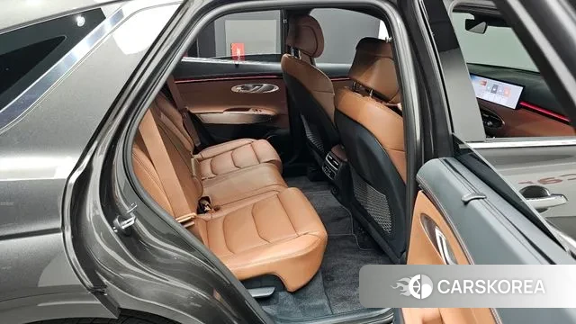 Genesis GV70 2025 Серый из Кореи, фото 3