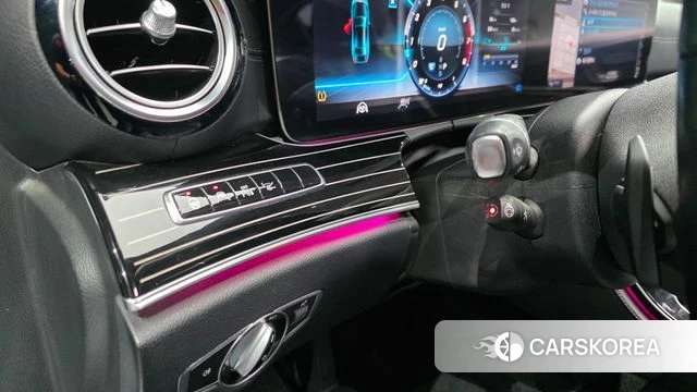 Mercedes-Benz E-Class W213 2019 Синий из Кореи, фото 3