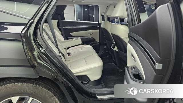 Hyundai Tucson Hybrid (NX4) 2023 Черный из Кореи, фото 3