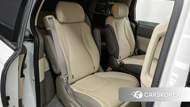 Kia Carnival 4th generation 2023 Белый из Кореи, фото 3