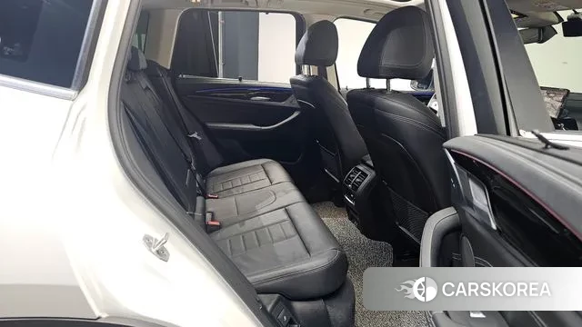 BMW X3 (G01) 2022 Белый из Кореи, фото 3