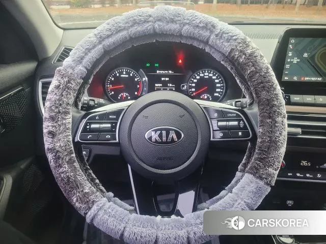 Kia Seltos 2020 Белый из Кореи, фото 3