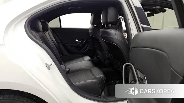 Mercedes-Benz A-Class W177 2020 Белый из Кореи, фото 3