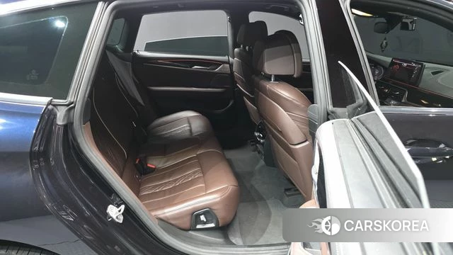 BMW 6 Series GT (G32) 2021 Черный из Кореи, фото 3