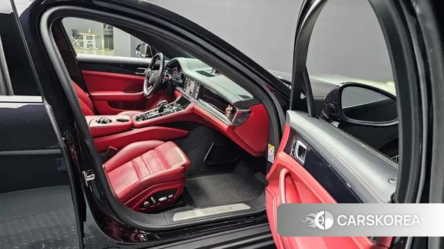 Porsche Panamera (971) 2021 Черный из Кореи, фото 3