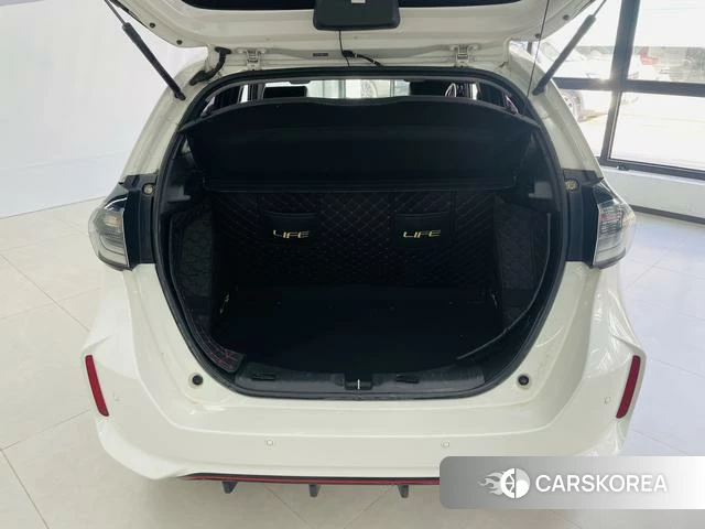 Honda LIFE 2021 Белый из Китая, фото 3