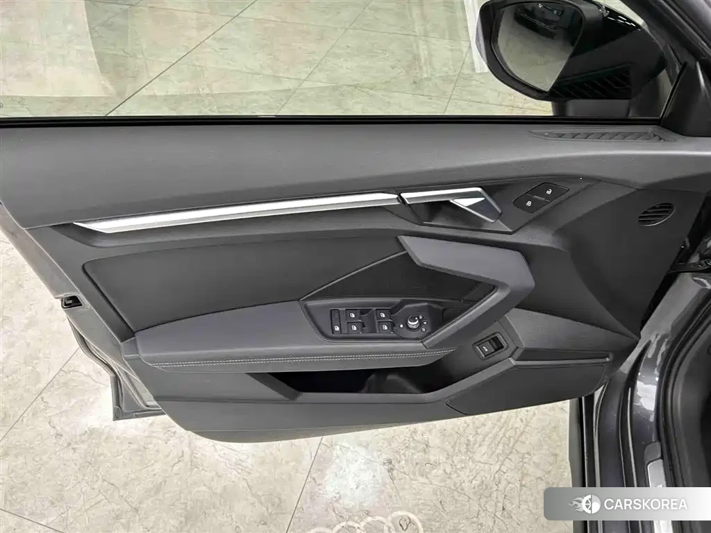 Audi A3 2022 Silver/gray из Китая, фото 3