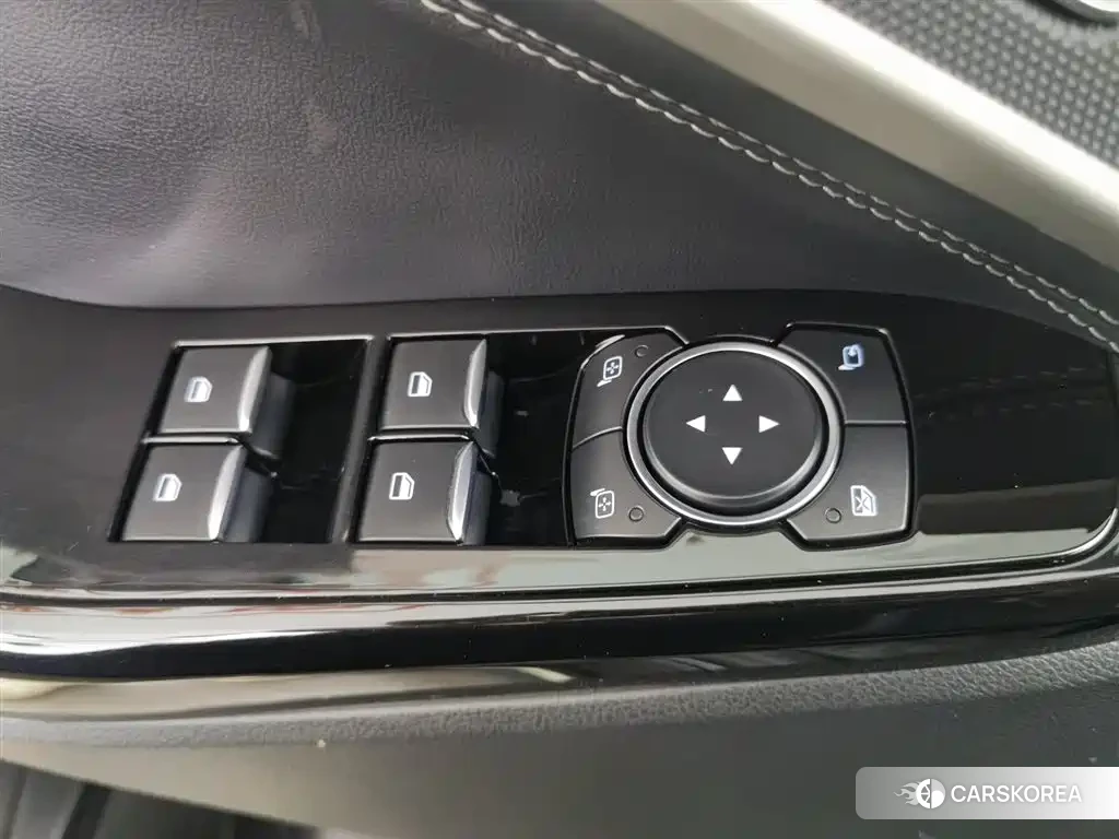 Ford Explorer 2022 Черный из Китая, фото 3