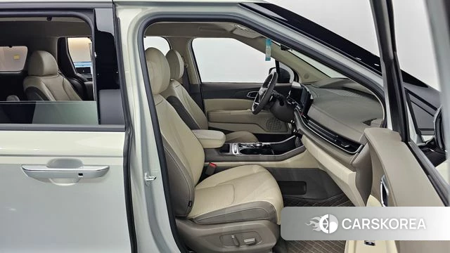 Kia The New Carnival 4th Generation 2025 Серебристо-серый из Кореи, фото 3