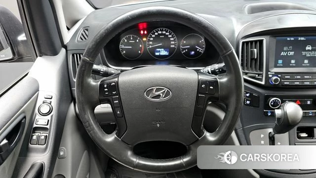 Hyundai The New Grand Starex 2020 Серебристо-серый из Кореи, фото 3
