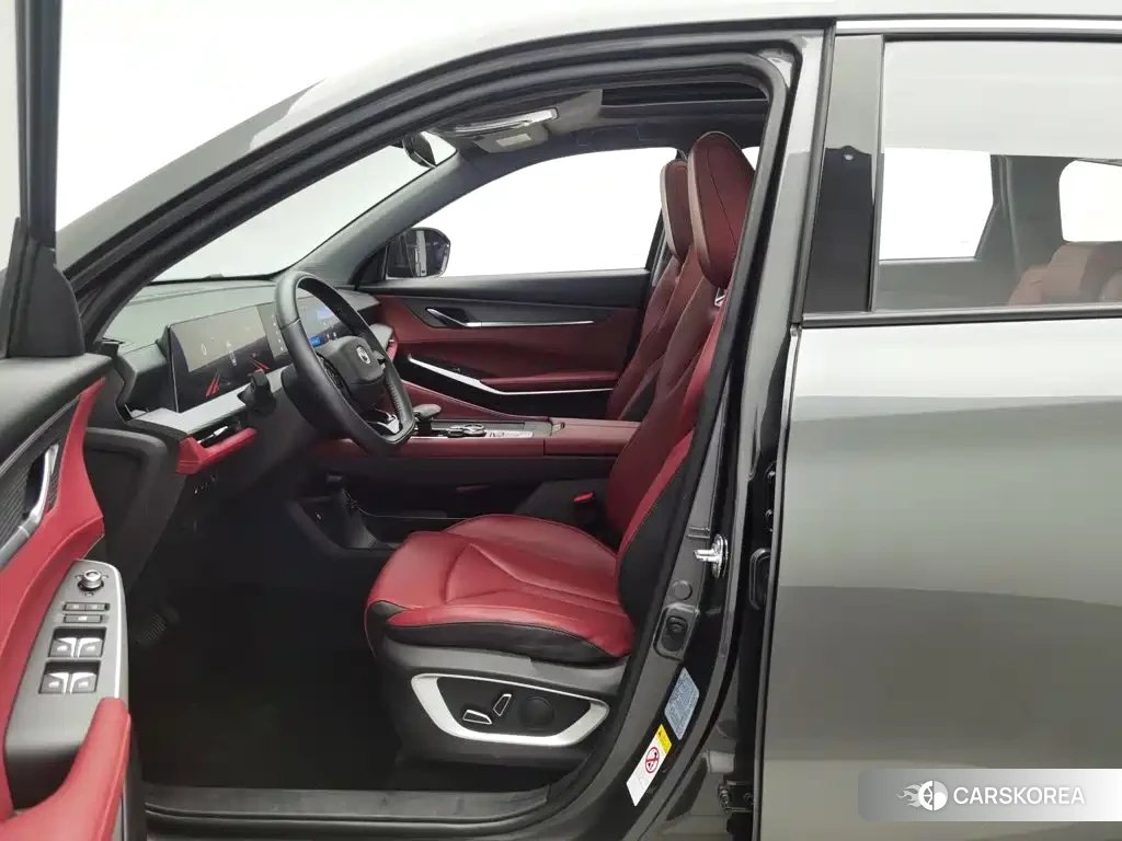 Chang'an CS75PLUS 2022 Silver/gray из Китая, фото 3