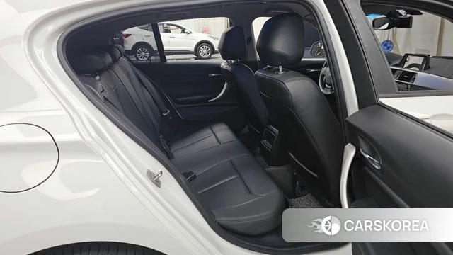 BMW 1 Series (F20) 2018 Белый из Кореи, фото 3