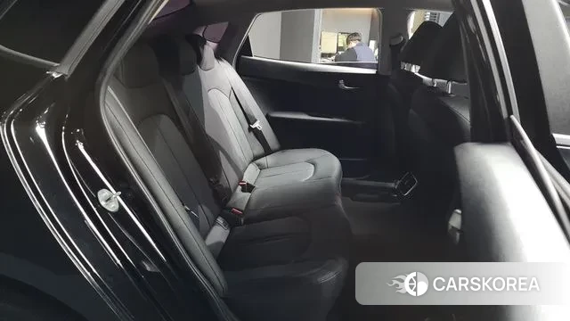 Kia The New K5 2nd generation 2018 Черный из Кореи, фото 3