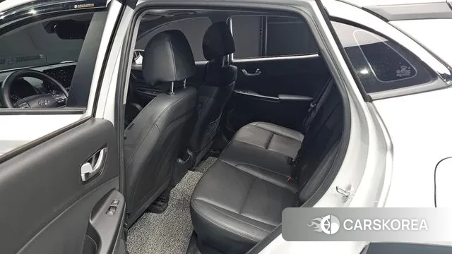 Hyundai The New Kona 2021 Белый из Кореи, фото 3