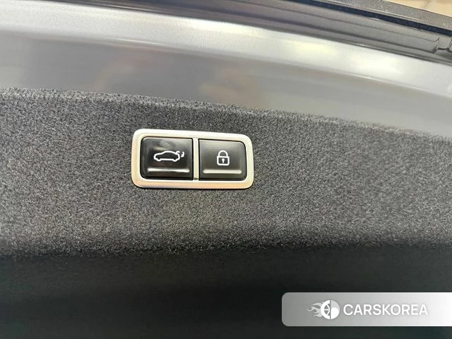 Genesis G80 (RG3) 2024 Черный из Кореи, фото 3