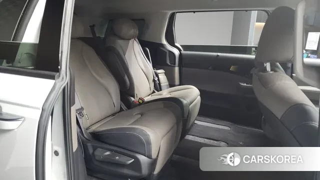 Kia The New Carnival 4th Generation 2025 Белый из Кореи, фото 3