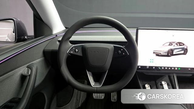 Tesla Model Y 2025 Серый из Кореи, фото 3