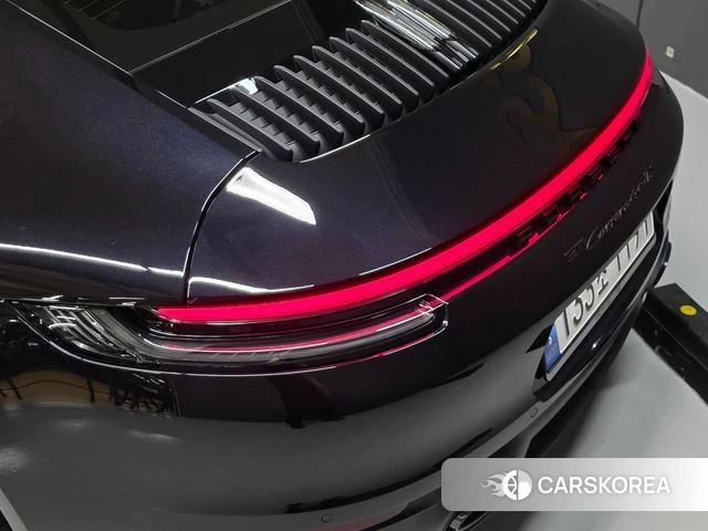 Porsche 911(992) 2023 Черный из Кореи, фото 3