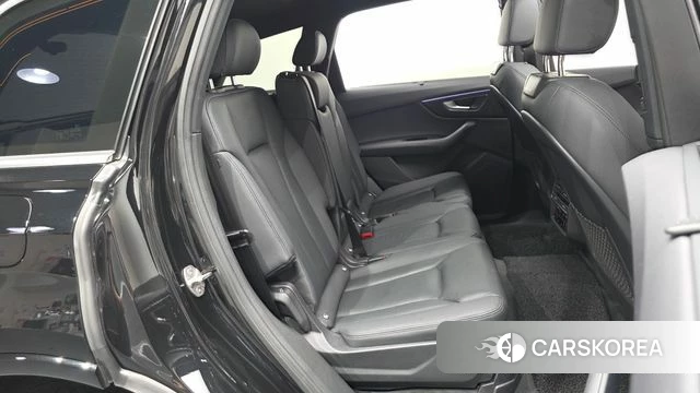 Audi Q7 (4M) 2023 Черный из Кореи, фото 3
