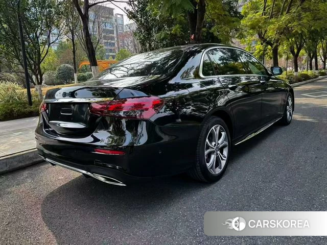 Mercedes-Benz E-class id 3896169 из Китая 3