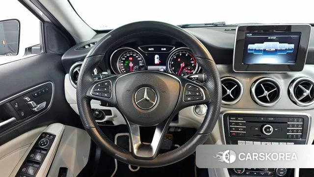 Mercedes-Benz GLA-Class X156 2019 Белый из Кореи, фото 3