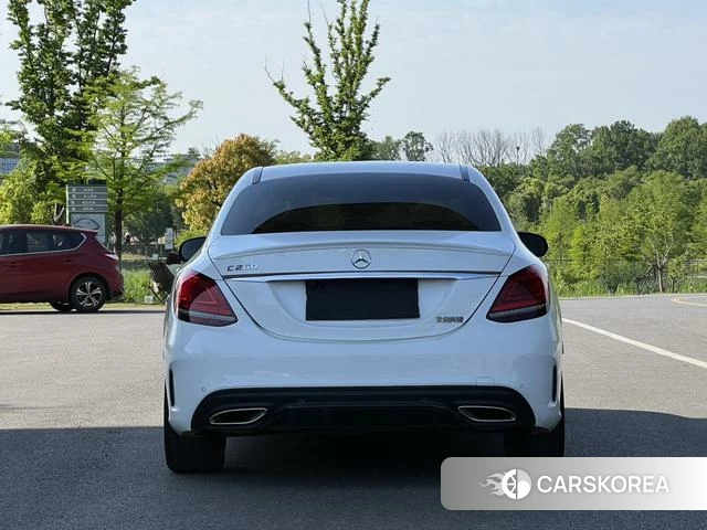 Mercedes-Benz Class C 2021 Белый из Китая, фото 3