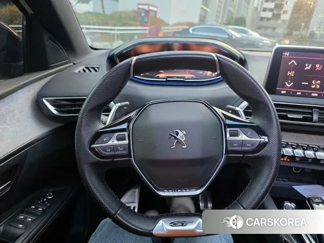 Peugeot 5008 second generation 2021 Белый из Кореи, фото 3