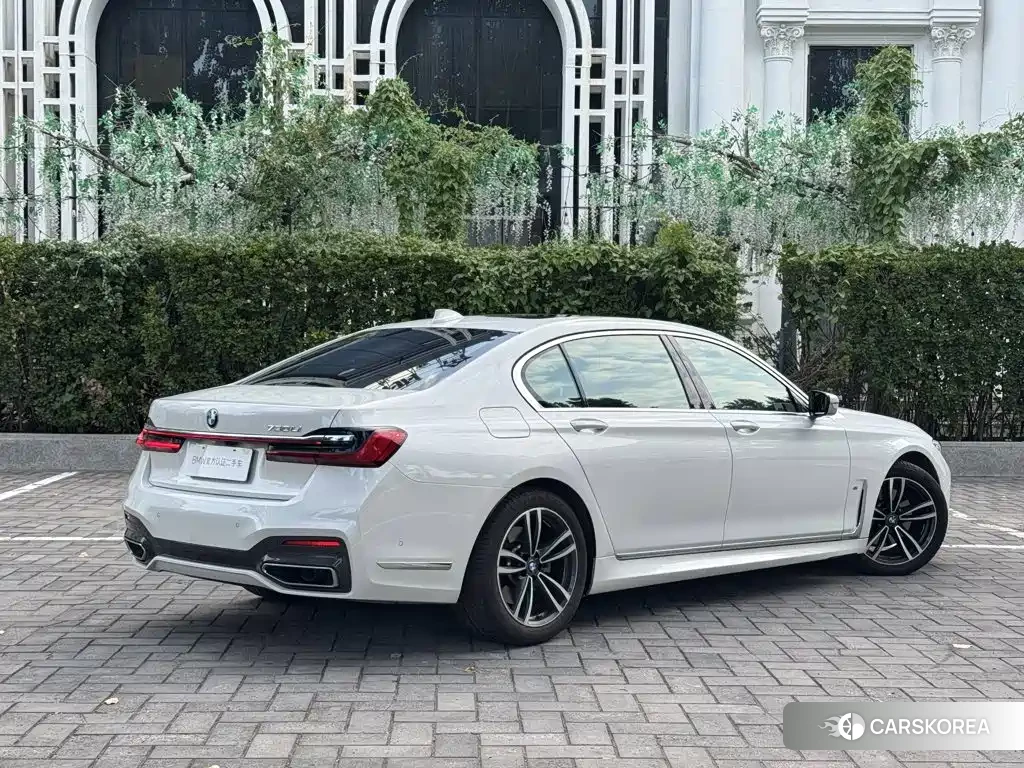 BMW 7 series 2021 Белый из Китая, фото 3