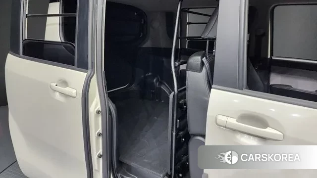 Kia The New Kia Ray 2023 Жемчужный цвет из Кореи, фото 3