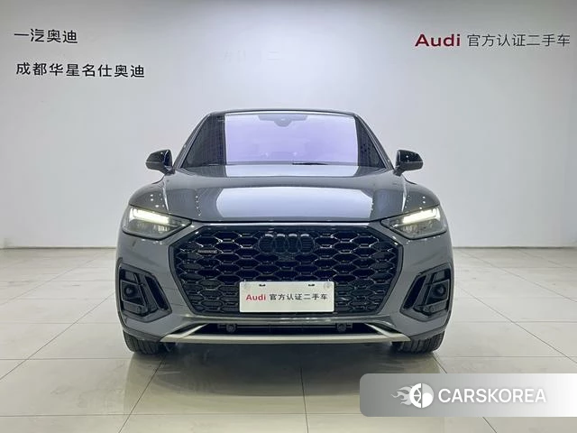 Audi Q5L Sportback 2025 Темно-серый из Китая, фото 3