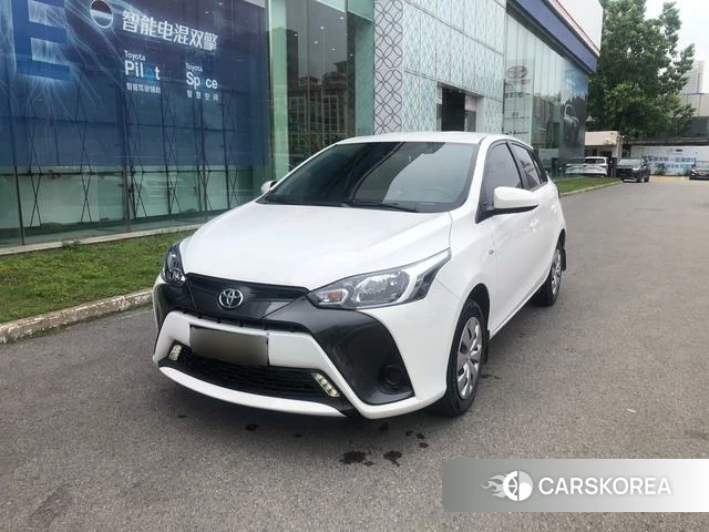 Toyota YARIS L Zhixuan 2022 Белый из Китая, фото 3
