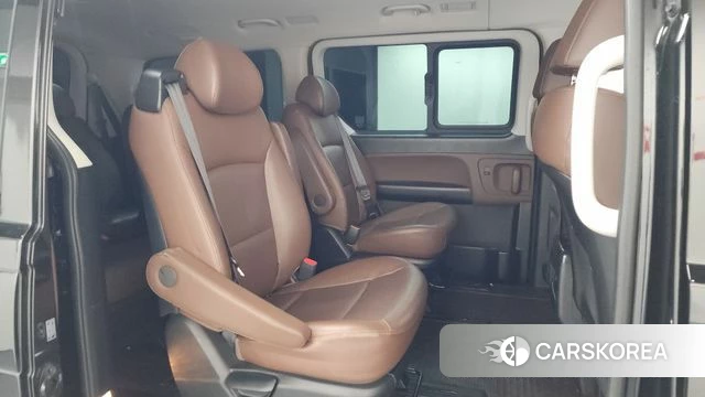 Hyundai The New Grand Starex 2019 Черный из Кореи, фото 3