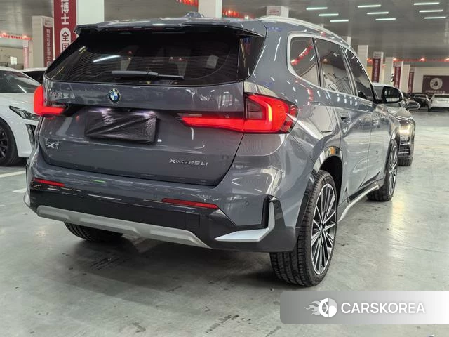 BMW X1 2024 Темно-серый из Китая, фото 3