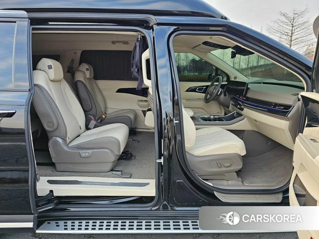 Kia The New Carnival 4th Generation 2024 Черный из Кореи, фото 3