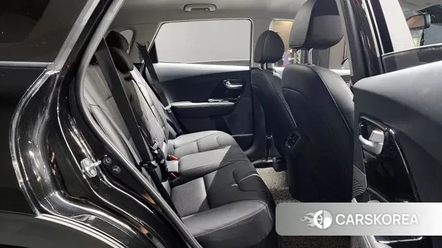 Kia The New Niro 2021 Черный из Кореи, фото 3