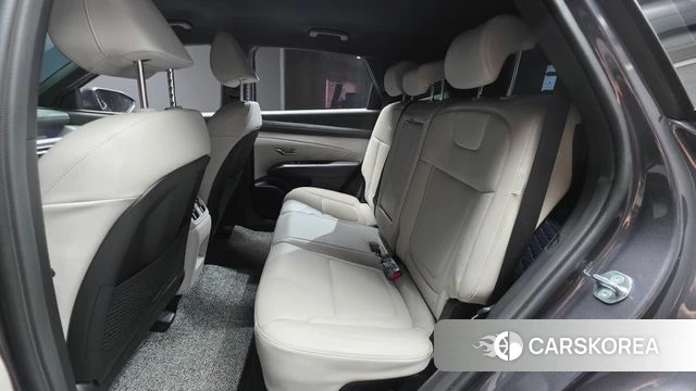 Hyundai The New Tucson Hybrid (NX4) 2024 Черный из Кореи, фото 3