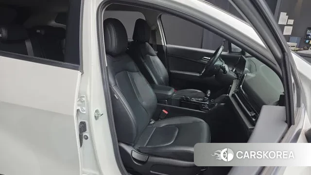 Kia Sportage 5th Generation 2021 Белый из Кореи, фото 3