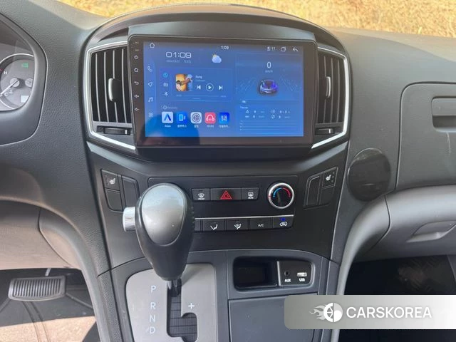 Hyundai The New Grand Starex 2020 Серебристо-серый из Кореи, фото 3