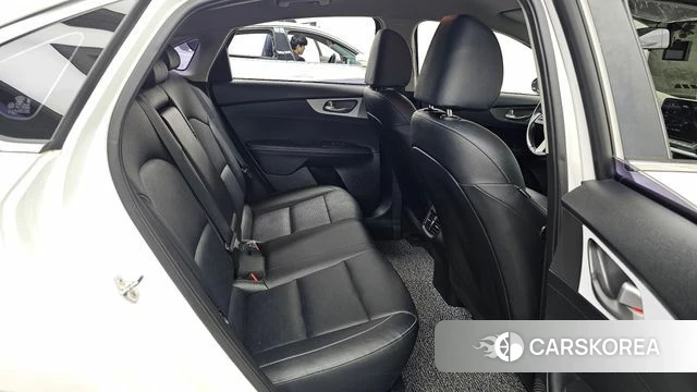 Kia Come New K3 2018 Белый из Кореи, фото 3