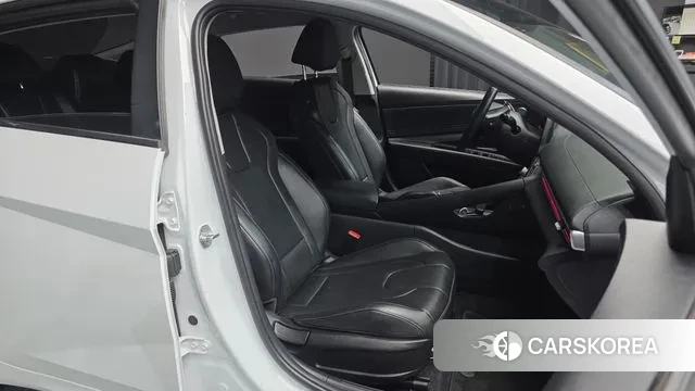 Hyundai Avante (CN7) 2022 Белый из Кореи, фото 3