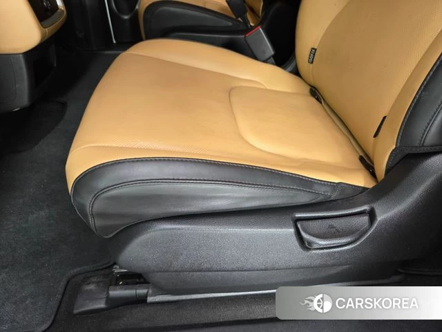 Kia Carnival 4th generation 2022 Белый из Кореи, фото 3