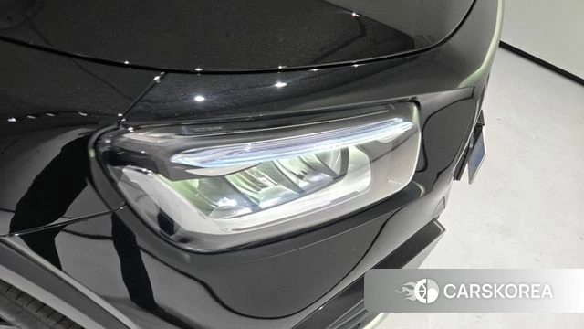 Mercedes-Benz GLB-Class X247 2026 Черный из Кореи, фото 3