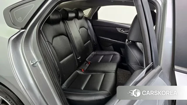 Kia Come New K3 2021 Серебристо-серый из Кореи, фото 3