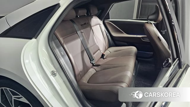 Hyundai Ionic 6 2022 Белый из Кореи, фото 3