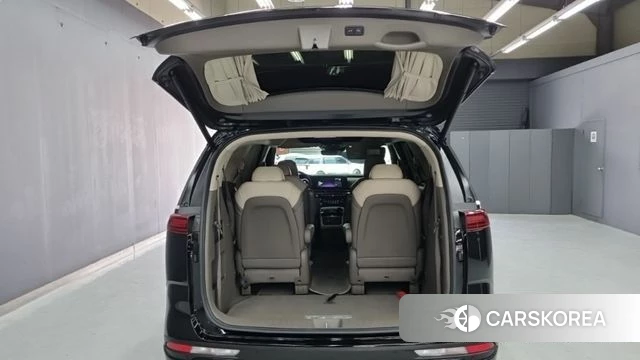 Kia Carnival 4th generation 2022 Черный из Кореи, фото 3