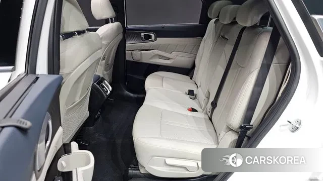 Kia Sorento 4th Generation 2023 Белый из Кореи, фото 3