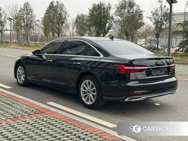 Audi A6L 2023 Черный из Китая, фото 3